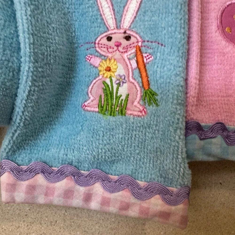 Vintage Embroidered Holiday Fingertip Towel Set 12pc Christmas Easter Fall Decor
